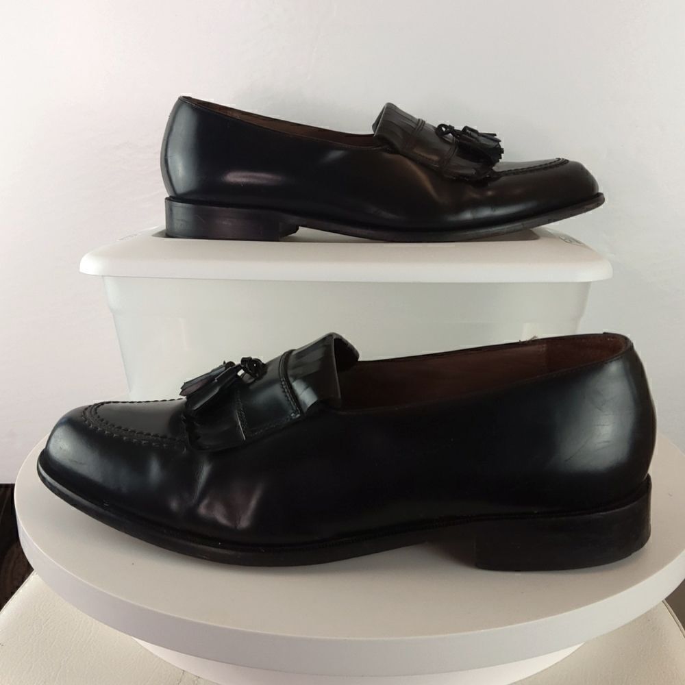 Bostonian classics black leather tassel loafers